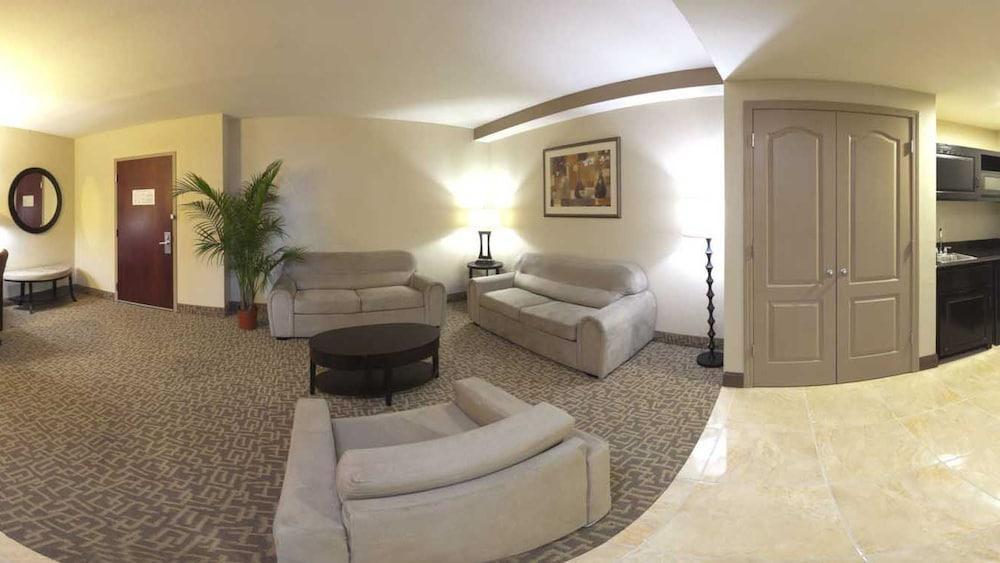 Holiday Inn Hotel & Suites Beaufort At Highway 21 By Ihg מראה חיצוני תמונה