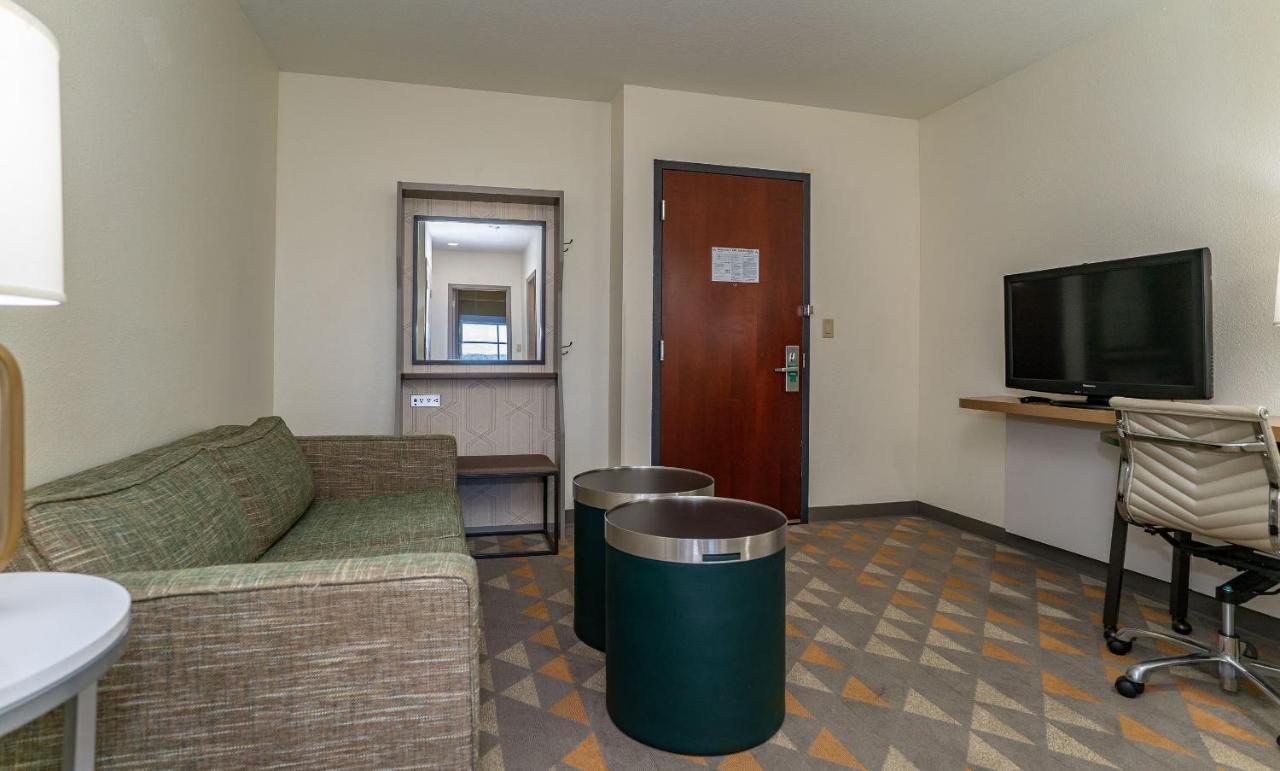 Holiday Inn Hotel & Suites Beaufort At Highway 21 By Ihg מראה חיצוני תמונה