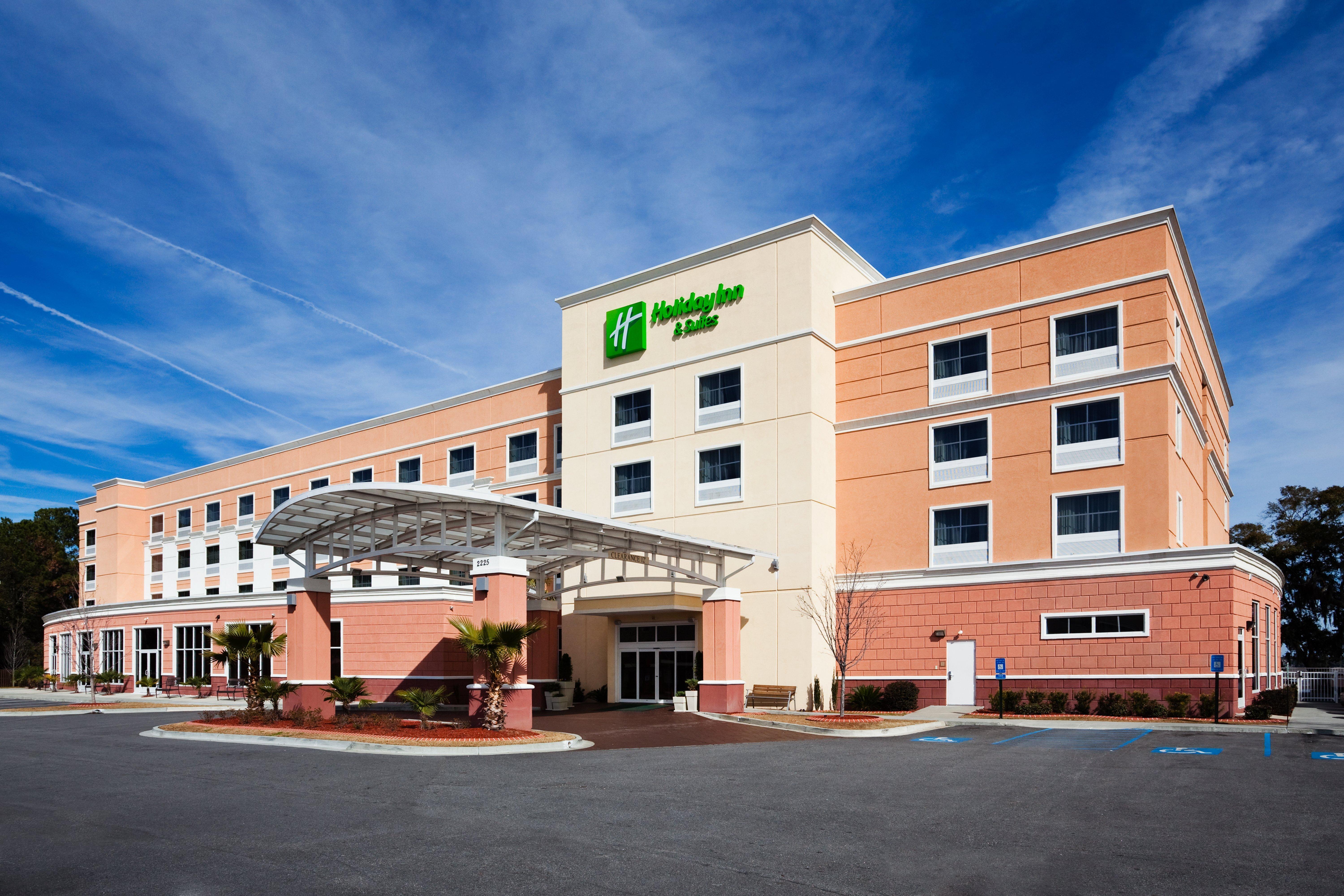 Holiday Inn Hotel & Suites Beaufort At Highway 21, An Ihg Hotel מראה חיצוני תמונה